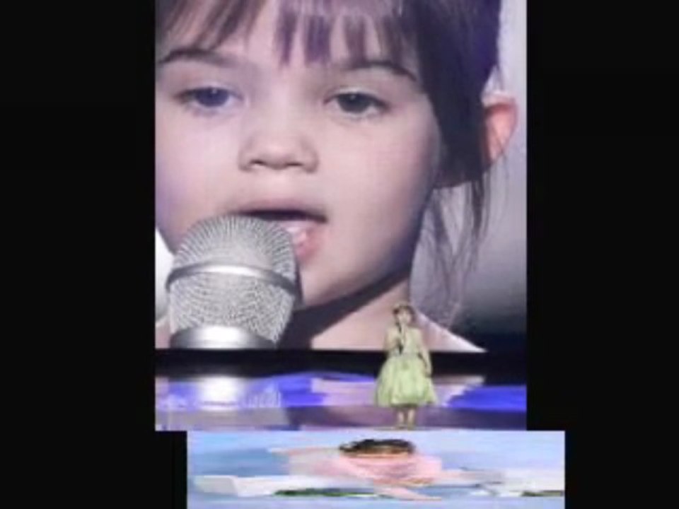 Kaitlyn Maher singt cuppy cake song