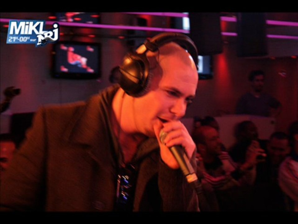 pitbull en live sur NRJ