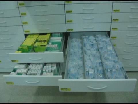 Cajoneras para farmacias - Farmacia Diba - Mobilifarma