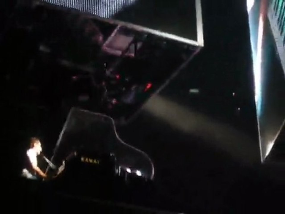 Cave - MUSE à Bercy 17/11/09