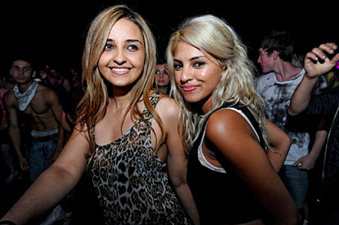 DJ Dutch Master backstage @ Ansarat 2009 belgium