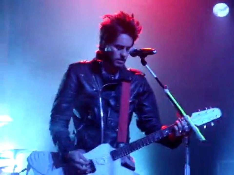 30 STM à l'Elysée Montmartre - The story