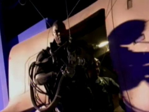 G.I. Joe - The Rise of Cobra - DVD Bonus - Intro Gun Scene