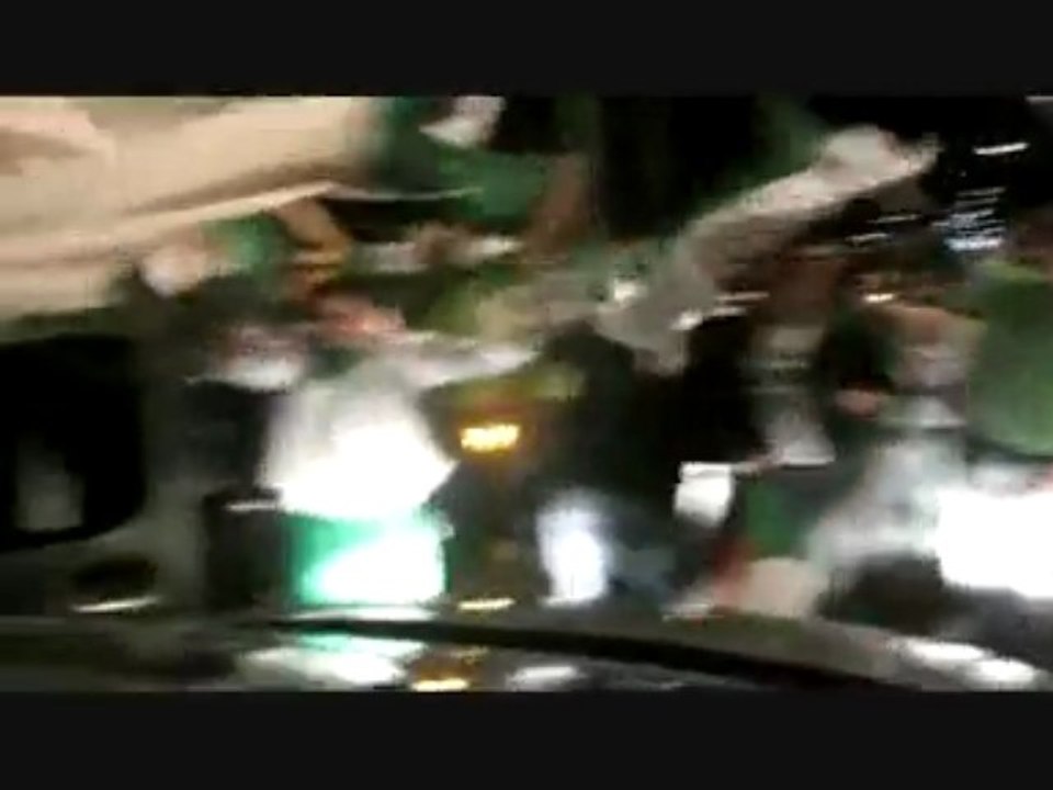 Ambiance sous-le-bois Algerie - egypte 18/11/09 Part 3