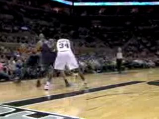 Ronnie Brewer runs the baseline and climbs the ladder for th