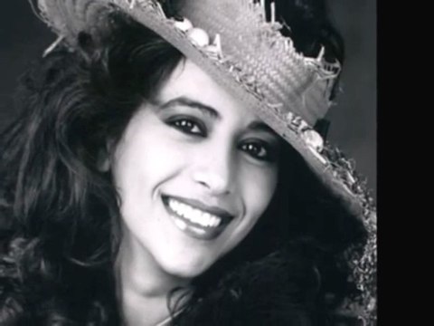 Ofra Haza עפרה חזה שׁבּת המלכּה Shabbat Ha Malka-1975