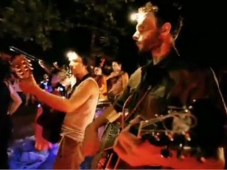 Fa(Tras) : La Collectore, Batisseurs de Ruines