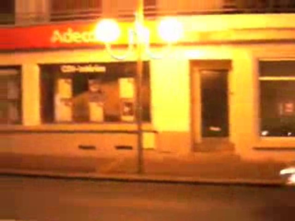 Maubeuge : Scènes de liesse après la victoire de l'Algérie