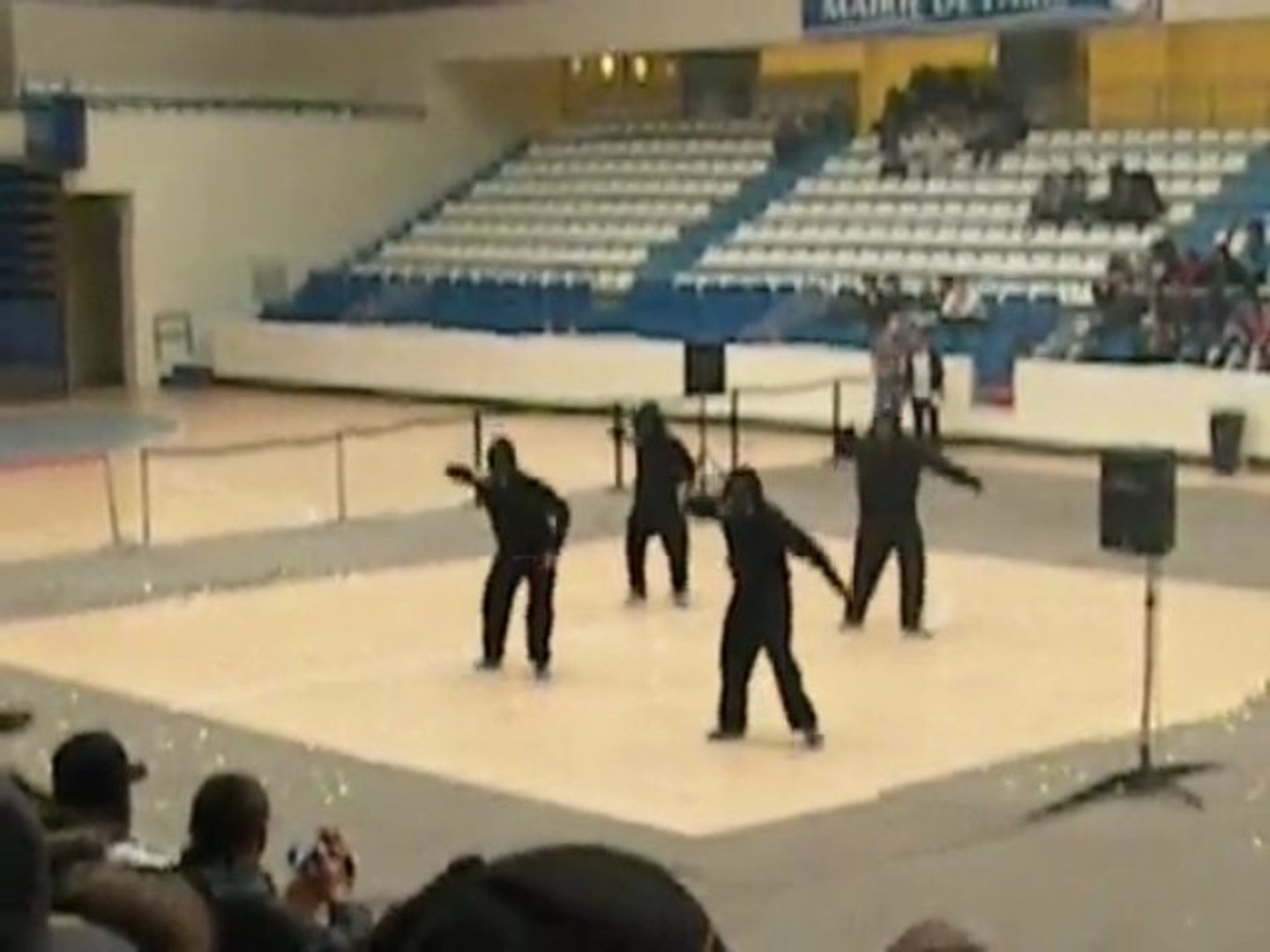 ⁣Show So Fresh Krew Championnat de France 2009 VERTIFIGHT