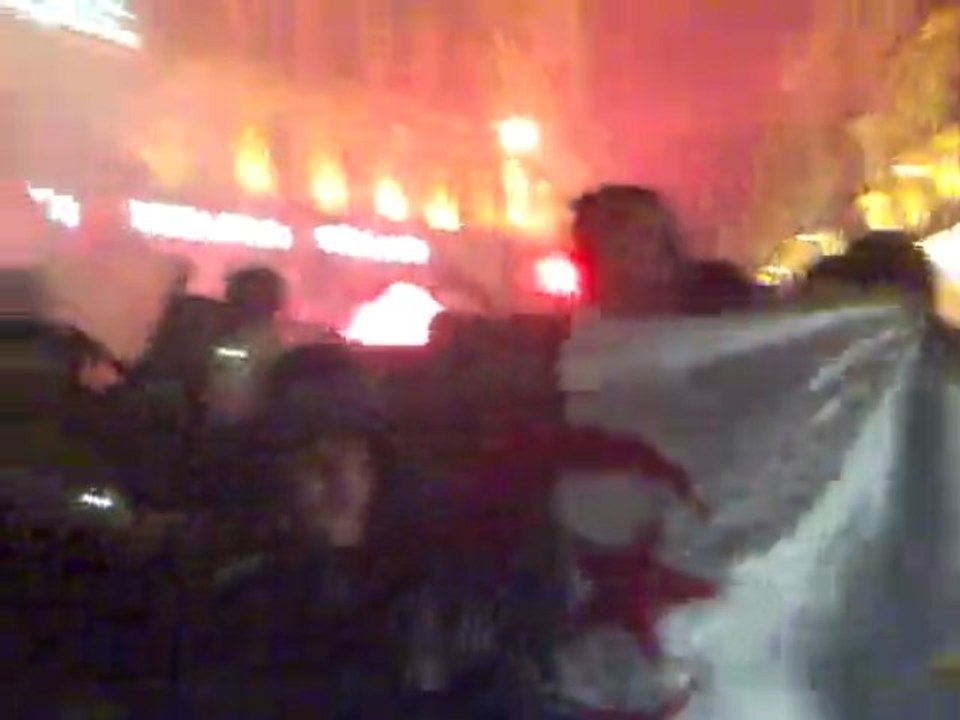 ALGERIE - EGYPTE A LA PLACE BELLECOUR DE LYON