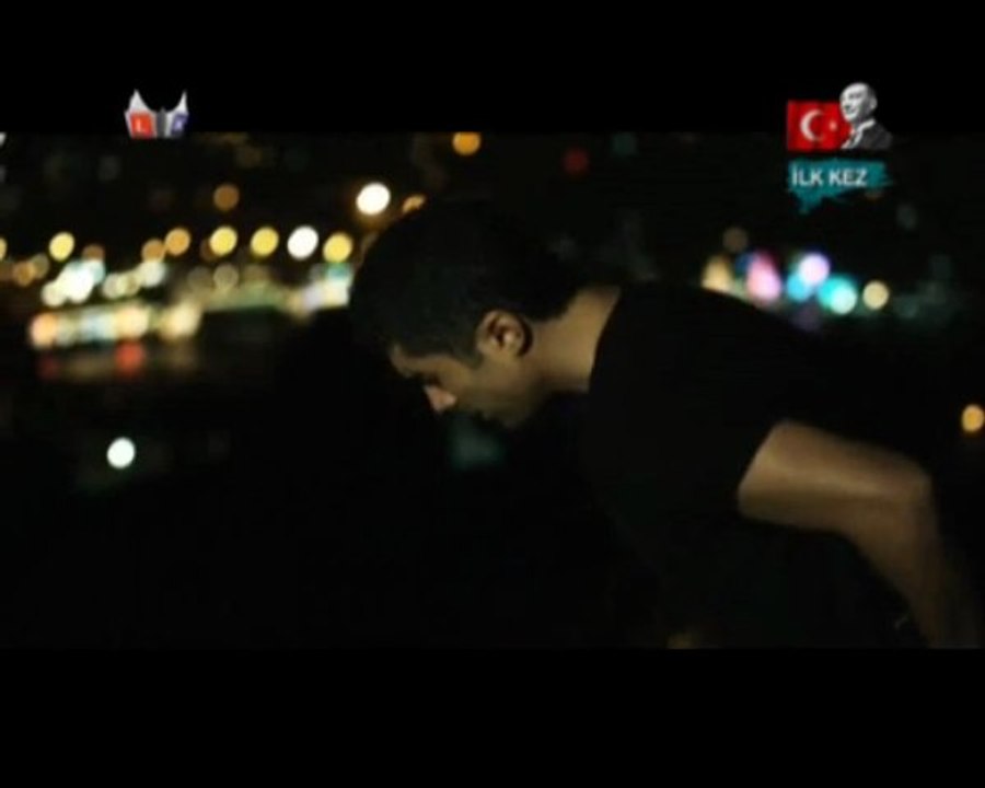 Özcan Deniz - Kalp Yarası (Nette İlk)