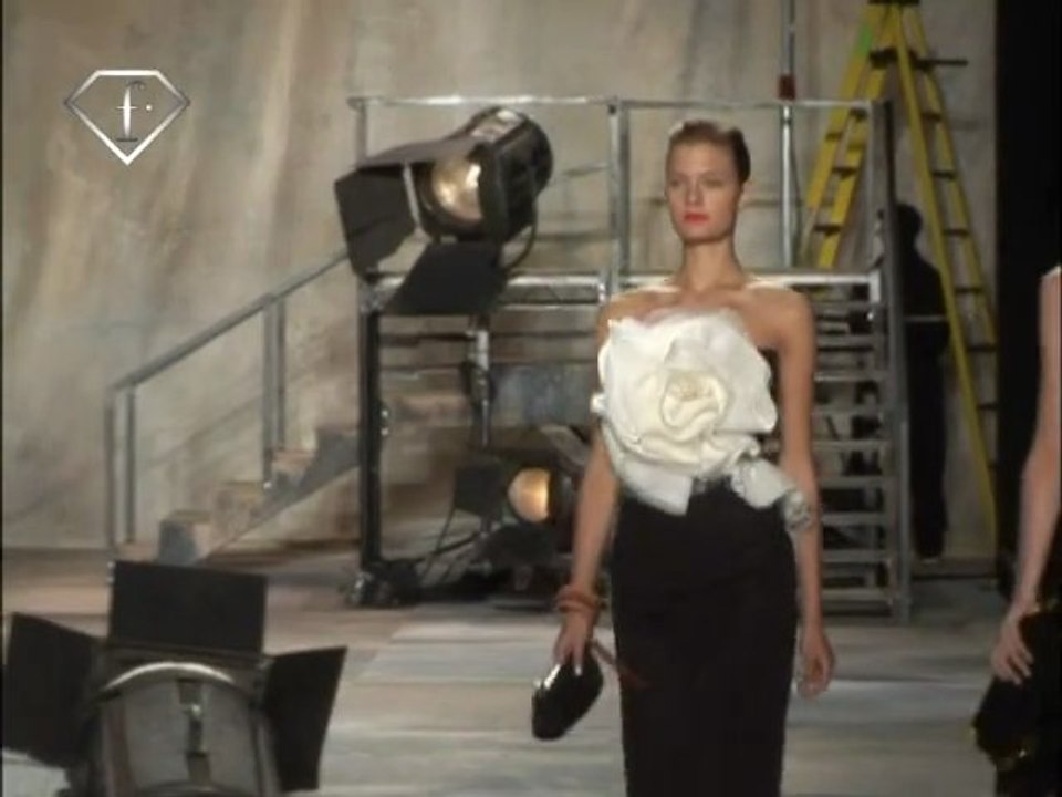 NY FW S/S 10 - ISAAC MIZRAHI SHOW NEW Y