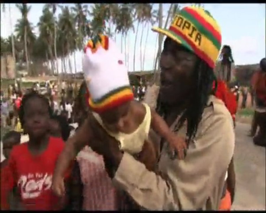 Alpha Bondy   "Demain t'appartient" Official clip