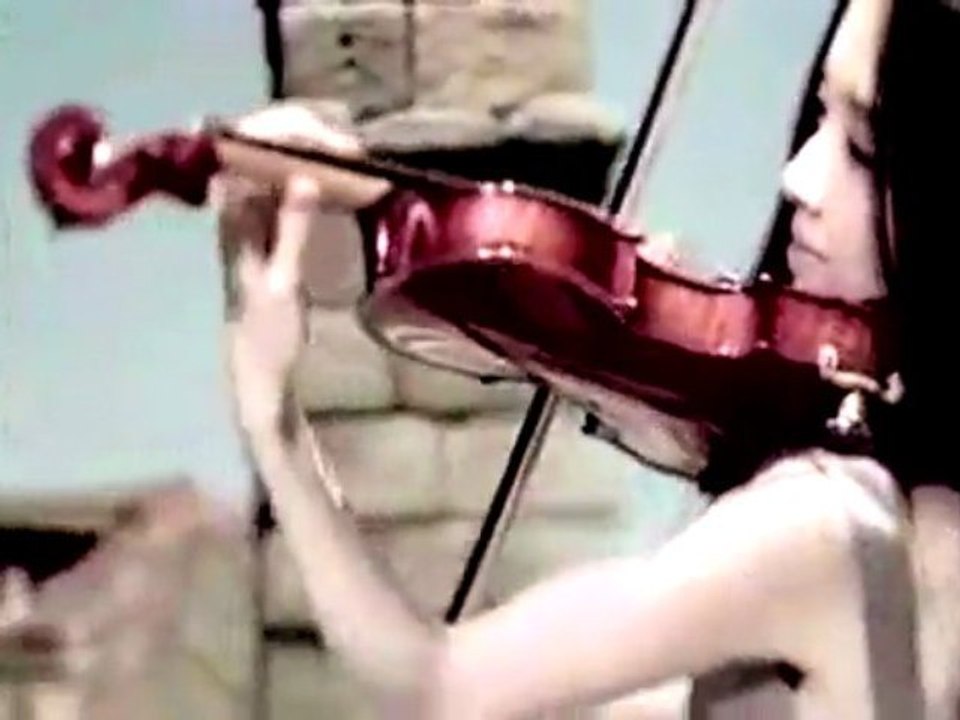 Emiri MIYAMOTO - Les enfants de la Terre