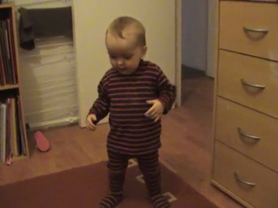 Camille danse