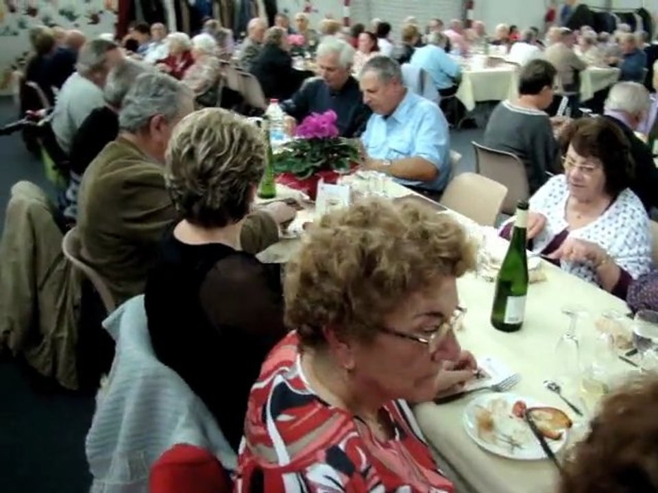Chambly repas des anciens