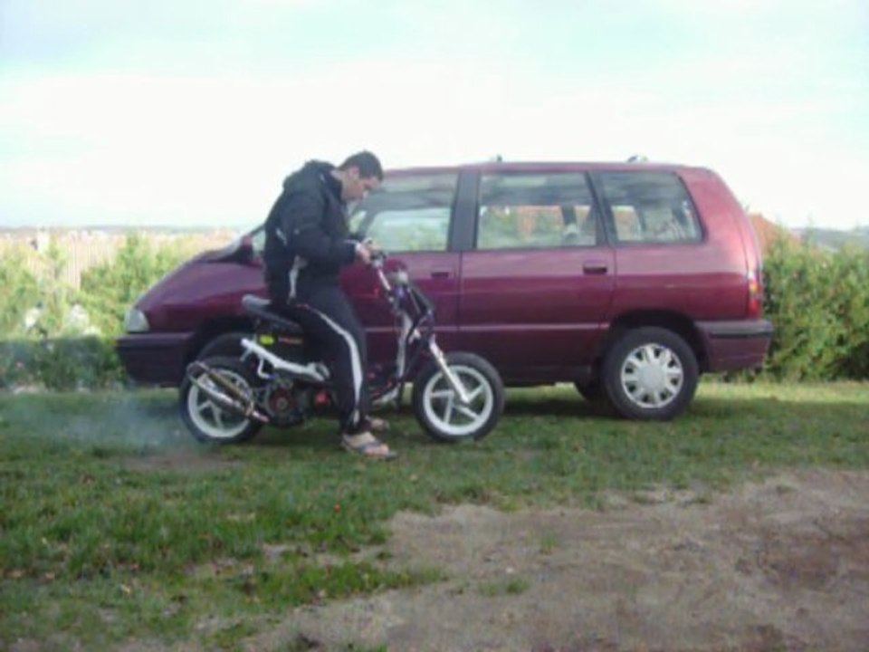 Nitro team 2 en cours de réglage