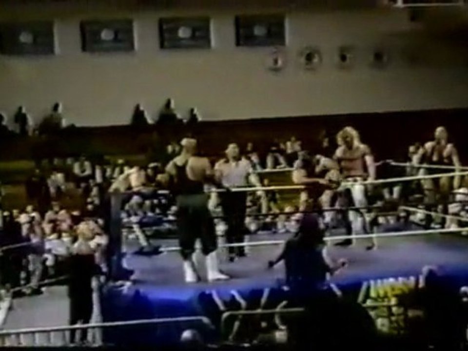 6 man tag match