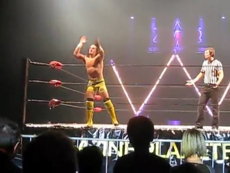 AWR - Pac vs Shawn Maxer vs Delicious Dunkie (champ.)