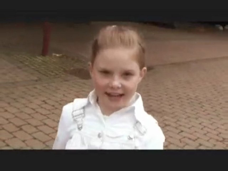 Charly Carlotta Truman singt 'Break down'