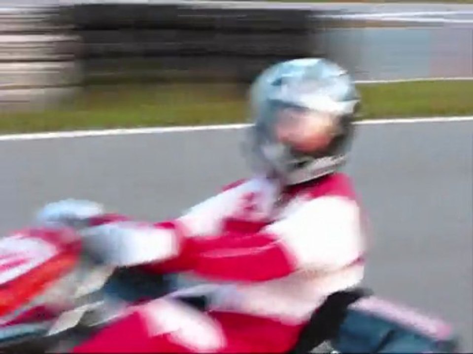 CEO journée découverte CE au circuit de karting du Luc