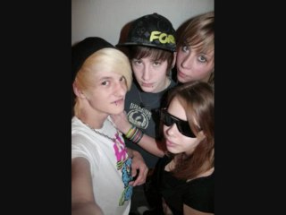 toxic extase & low smith