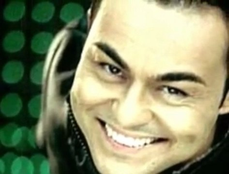 Serdar Ortaç -Bu gece dert gecesi hasretin düğünü var