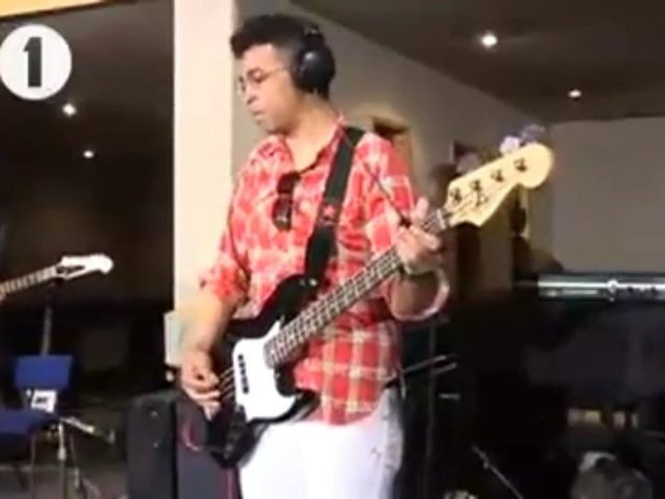 The Gossip Heavy Cross Live In Session