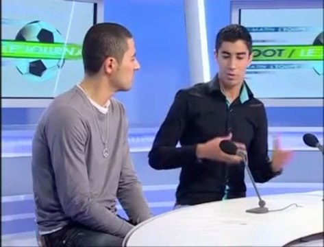Antar Yahia interviewer après la Qualification Algérienne