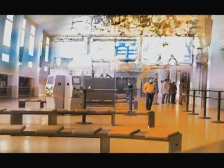 GRAND HALLE-saint cloud