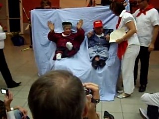 le nain et la naine en direct du TEMPLE CITY