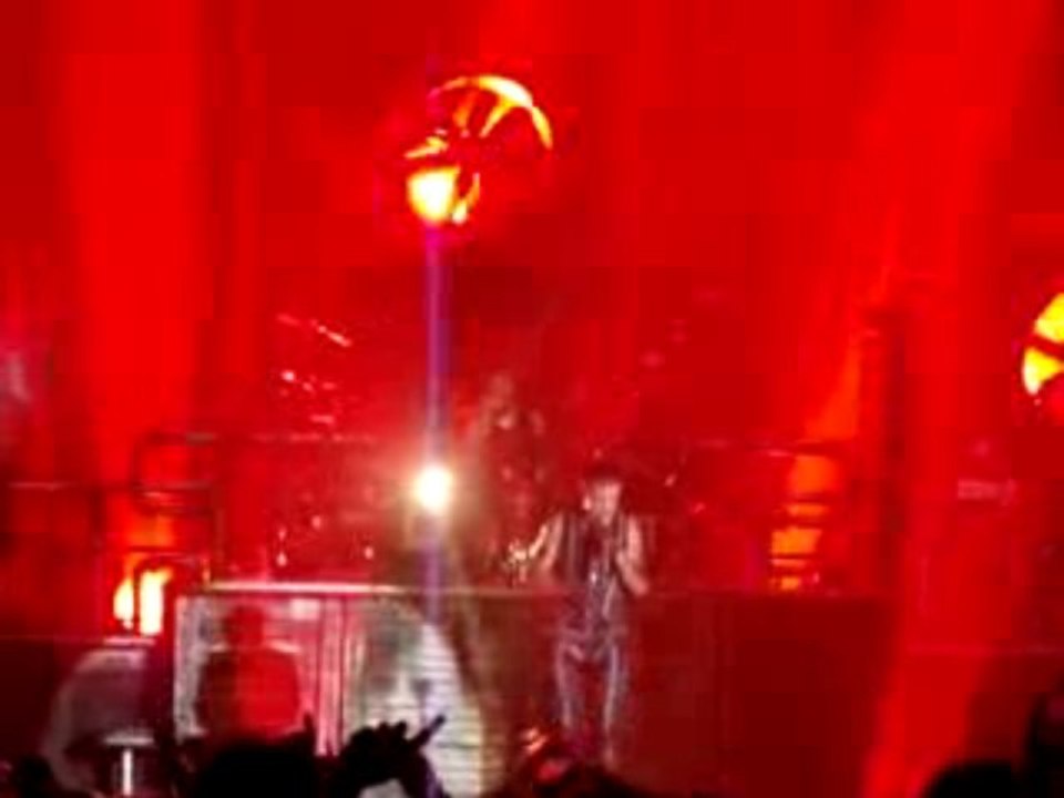 Fruhling in Paris 1/2 - Rammstein à Lyon le 02/12/2009