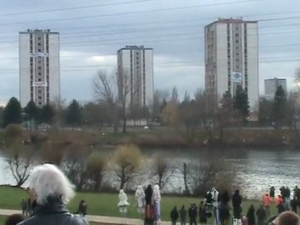 Démolition des tours 4.5.6 pres st jean Chalon sur saone