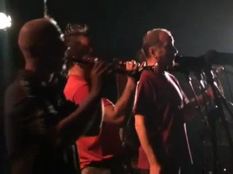 Les ramoneurs de menhirs clip Yaw haw yaw haw yaw