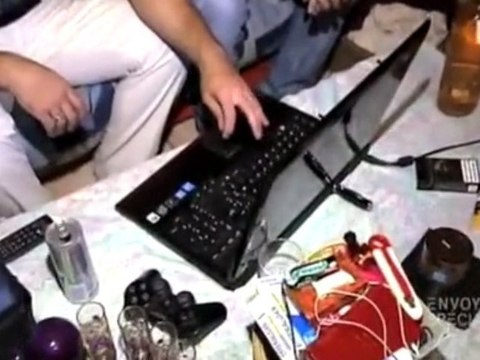 Envoye Special: La fin des hors-la-loi de l'internett. P1