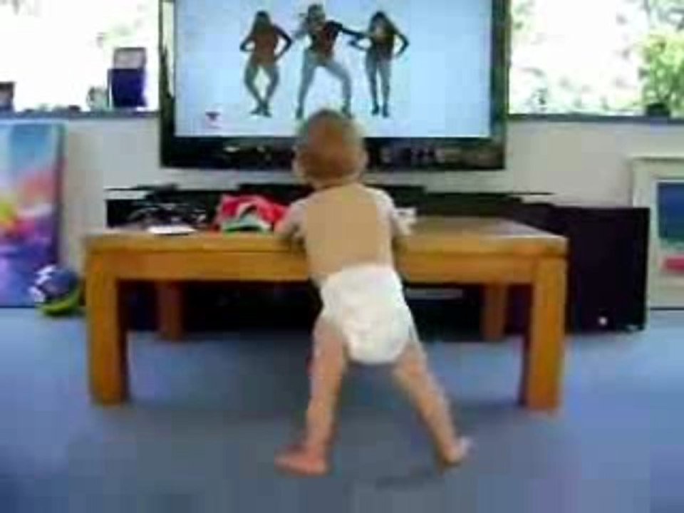 bébé danse
