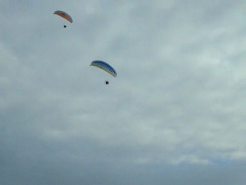 Ecole Grand Vol Paramoteur, Paris (95), 1er vol de Cyrille