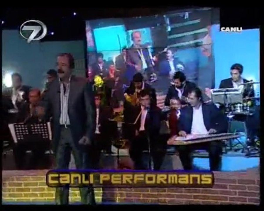 ferdi tayfur sensin benim tesellim canlı peformans