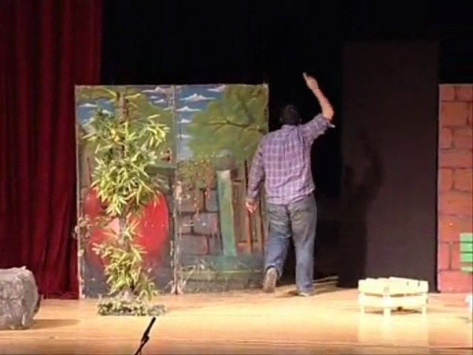 Ben Pişmanım Tiyatro Oyunu Fragman