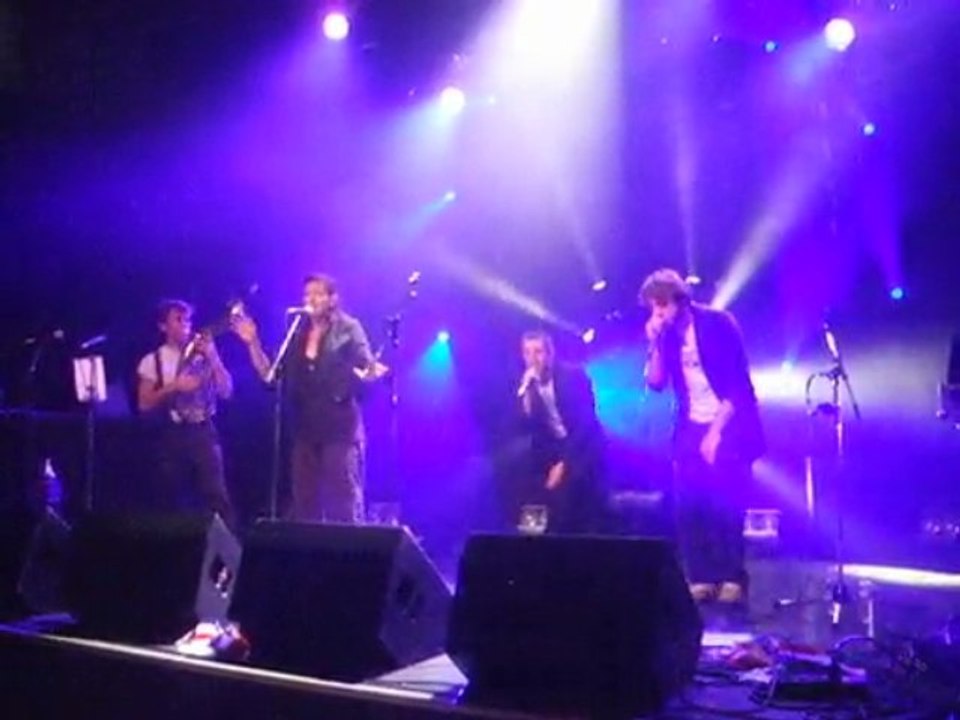 Printemps de Bourges 2010 : auditions - 6PAR4 (Cabadzi)