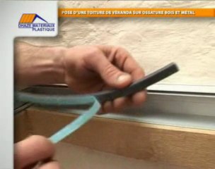 Montage toiture de véranda DHAZE sur ossature portante