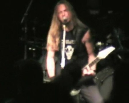 ENGRAVED - Blue Suede Shoes (Elvis cover live)