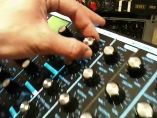 DAVIS - Work in studio #3 "Like a drug"