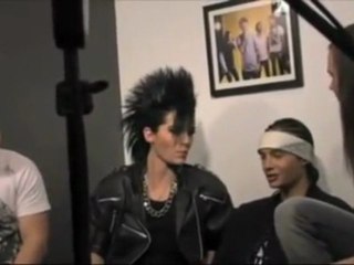 2009.11.23-backstage pingpong