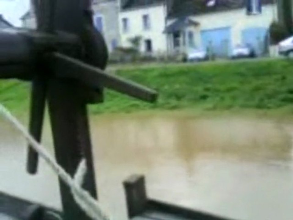 Sur la Loire en Crue