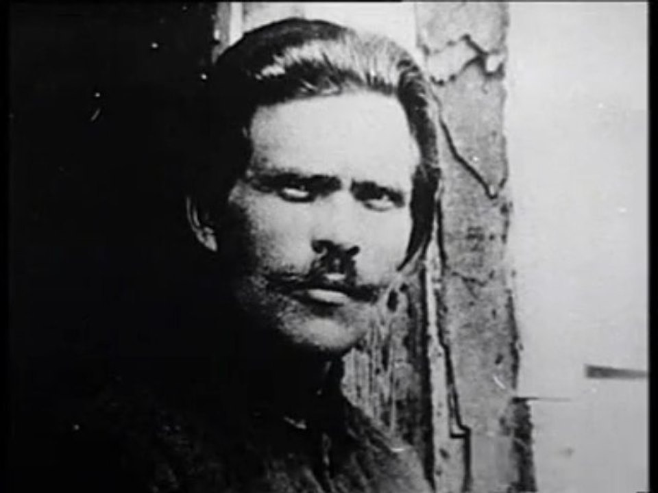 1-4 Néstor Makhno, un campesino de Ucrania