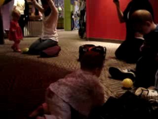 Children's museum: Chasing balls