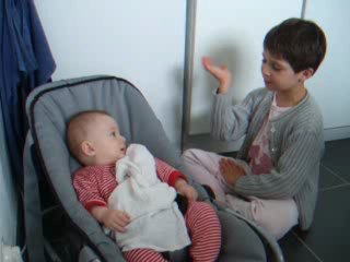 un petit pouce qui danse ...