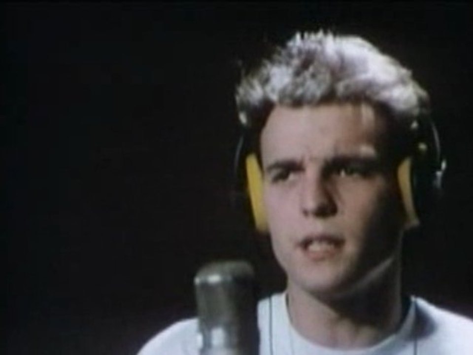 Tomando notas: Hombres G Vs. Beach boys