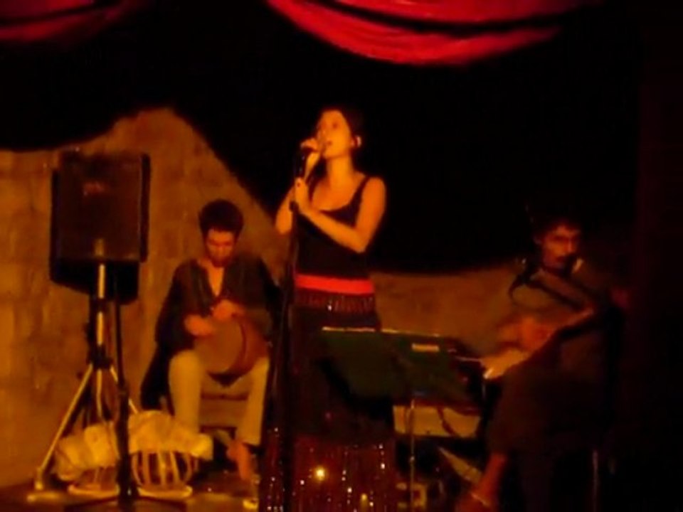 "Dilmano" Chanson de Maria Grazia Abatantuono et N'Ajame